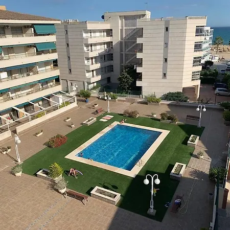 Tres Sympa Vue 50 M De La Proche Centre Piscine Wifi