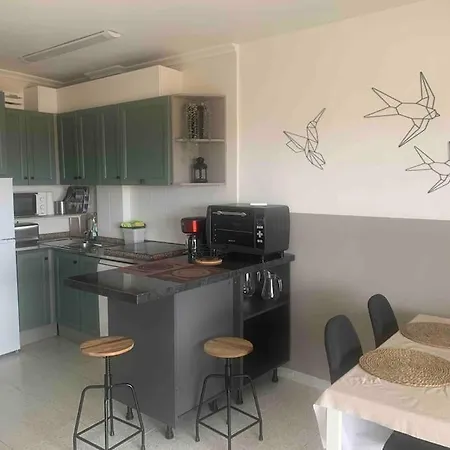Appartement Tres Sympa Vue 50 M De La Proche Centre Piscine Wifi *