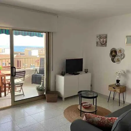 Tres Sympa Vue 50 M De La Proche Centre Piscine Wifi Apartment