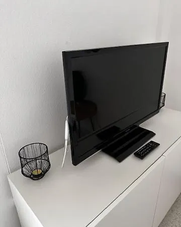 Appartement Tres Sympa Vue 50 M De La Proche Centre Piscine Wifi *